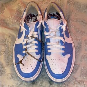 Nike UNC Michael Jordan shoe